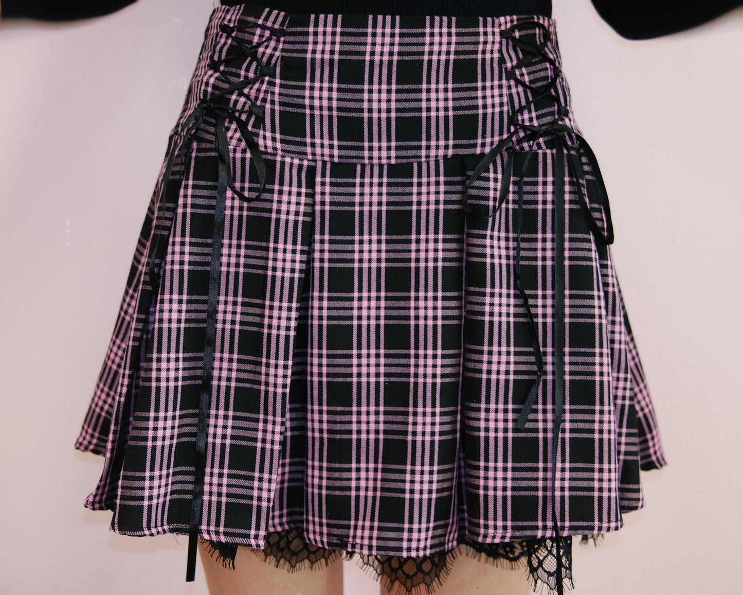 Plaid lace trim skirt